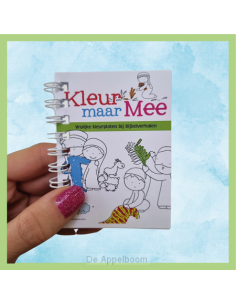 Uitdeelboekjes set8...