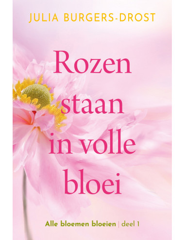 Rozen staan in volle bloei