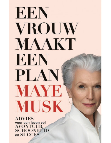 Een vrouw maakt een plan