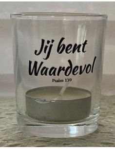 Theelichtje met geurkaars...