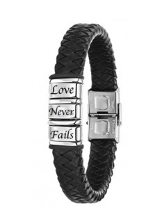 Bracelet love never fails