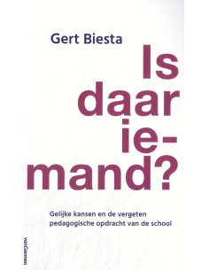 IS DAAR IEMAND?