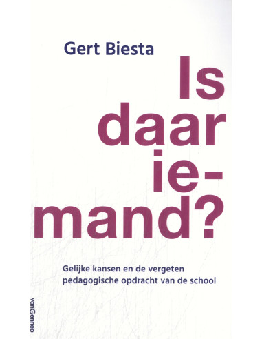 IS DAAR IEMAND?