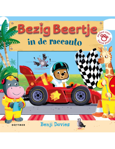 Bezig beertje in de raceauto
