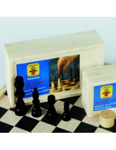 Schaakstukken hout in kist,...