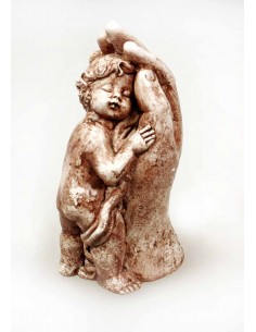 Beeld kindje in hand bruin...