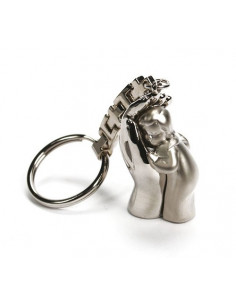 Sleutelhanger kind in hand...