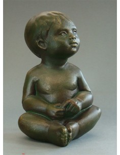 Beeld Baby zittend brons...