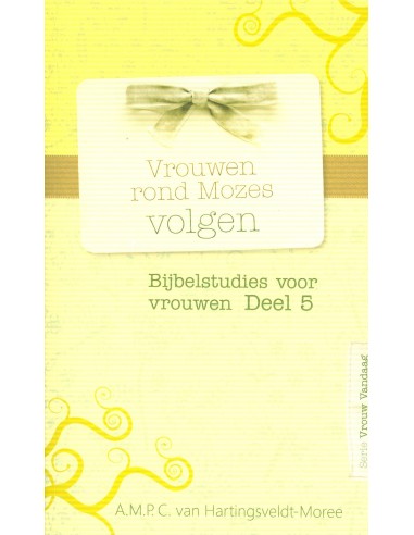 Vrouwen rond mozes volgen