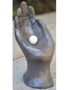 Beeld 716b parel in hand 11...