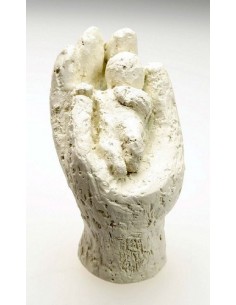 Beeld 16c in Zijn hand 7cm...