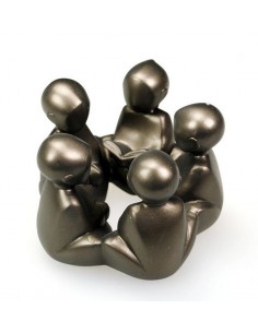 Beeld Kinderkring lezend...